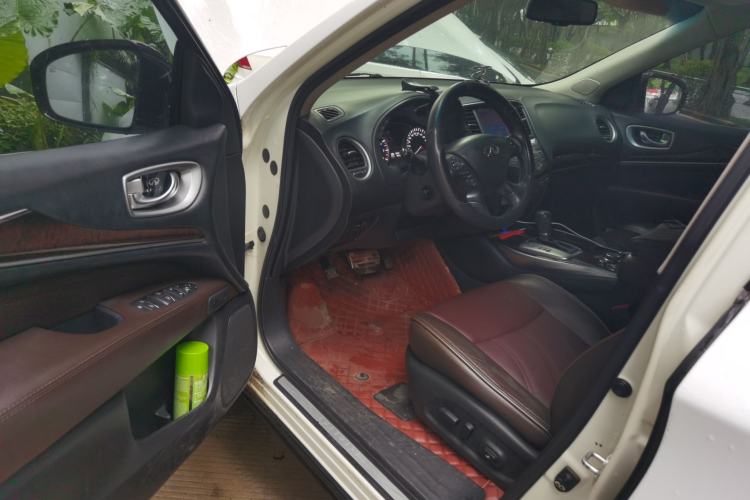 Used Infiniti JX 2013 JX35 Two-Wheel-Drive Excellence Edition Driver Seat