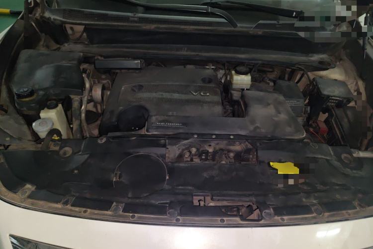 Used Infiniti JX 2013 JX35 4x4 All-Terrain Edition Engine Bay