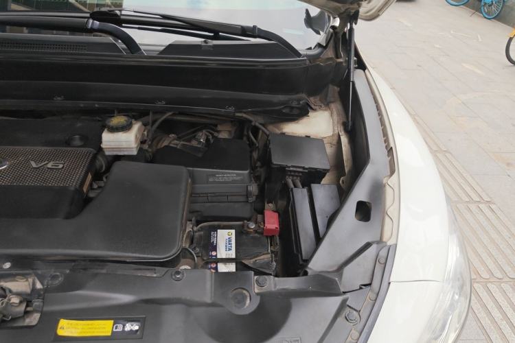 Used Infiniti JX 2013 JX35 4x4 All-Terrain Edition Engine Bay Left
