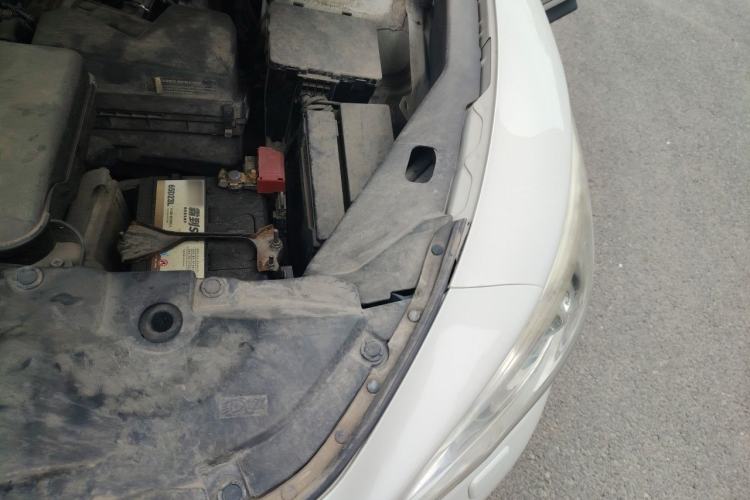 Used Infiniti JX 2013 JX35 4x4 All-Terrain Edition Engine Bay Left