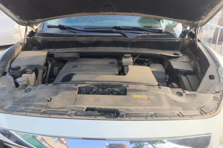 Used Infiniti JX 2013 JX35 4x4 All-Terrain Edition Engine Bay