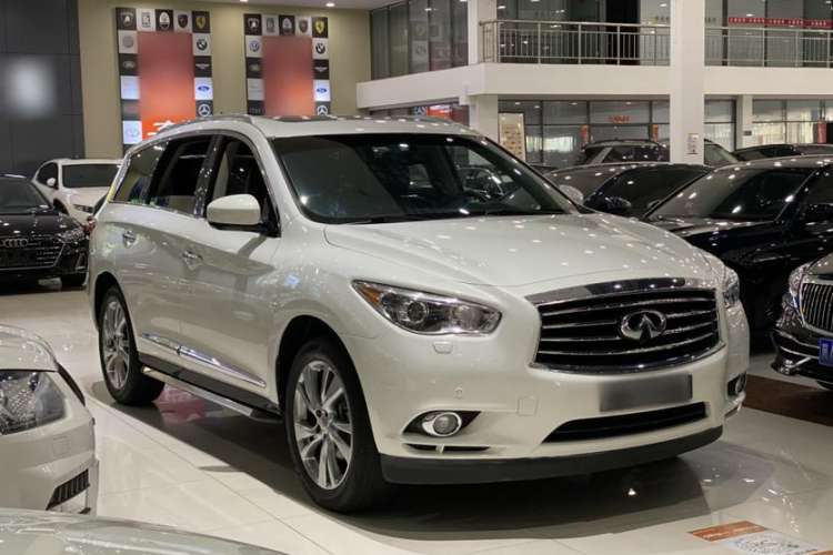 Used Infiniti JX 2013 JX35 Two-Wheel-Drive Excellence Edition Exterior 3