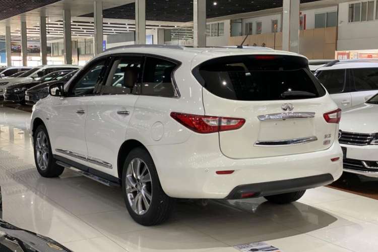 Used Infiniti JX 2013 JX35 Two-Wheel-Drive Excellence Edition Exterior 5