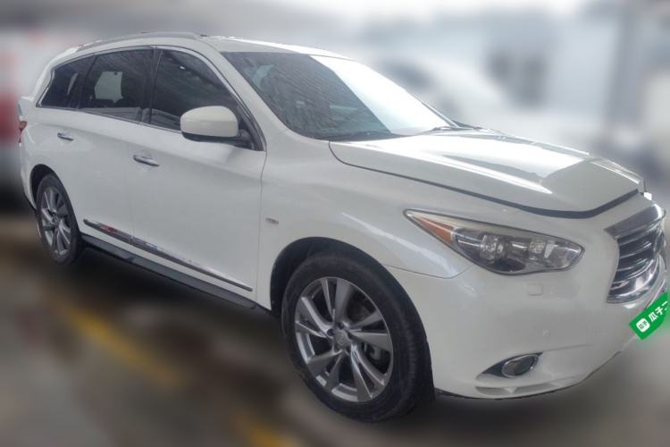 Used Infiniti JX 2013 JX35 4x4 All-Terrain Edition Front Right 45 Deg