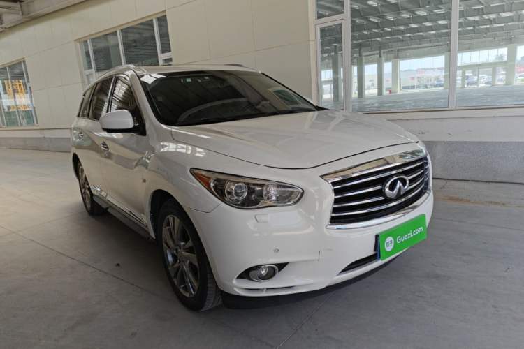 Used Infiniti JX 2013 JX35 4x4 All-Terrain Edition Front Right 45 Deg