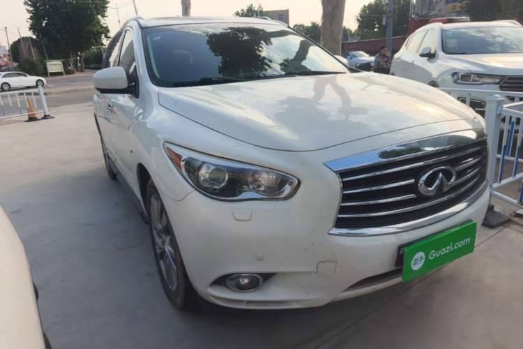 Used Infiniti JX 2013 JX35 4x4 All-Terrain Edition Front Right 45 Deg