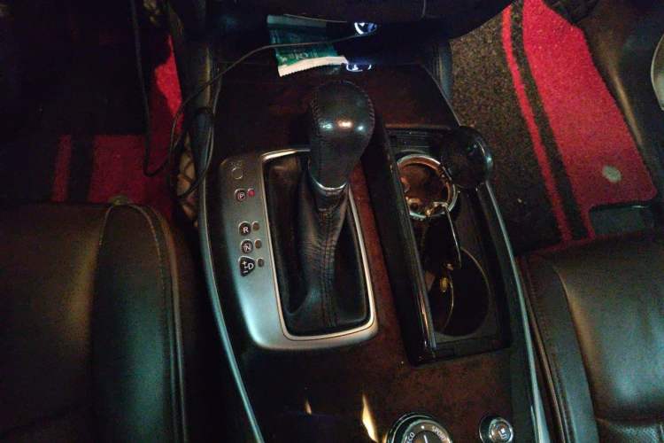 Used Infiniti JX 2013 JX35 4x4 All-Terrain Edition Gear Lever