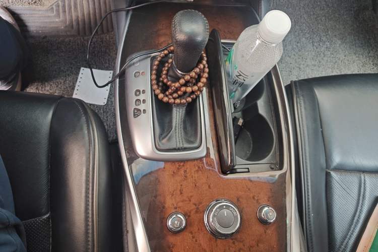 Used Infiniti JX 2013 JX35 4x4 All-Terrain Edition Gear Lever