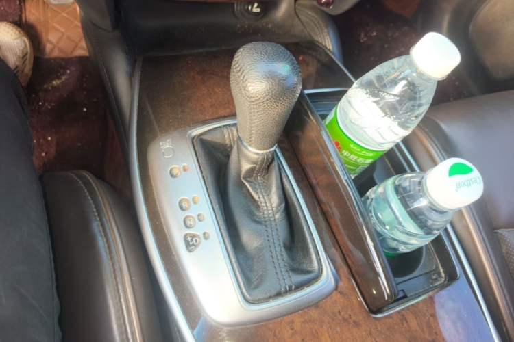 Used Infiniti JX 2013 JX35 4x4 All-Terrain Edition Gear Lever