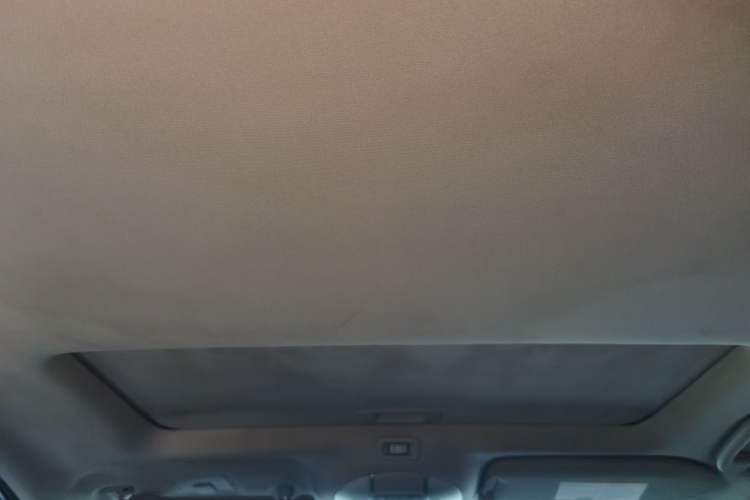 Used Infiniti JX 2013 JX35 Two-Wheel-Drive Excellence Edition Headliner