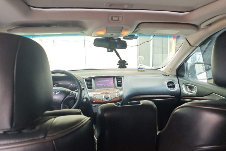 Used Infiniti JX 2013 JX35 Two-Wheel-Drive Excellence Edition Headliner