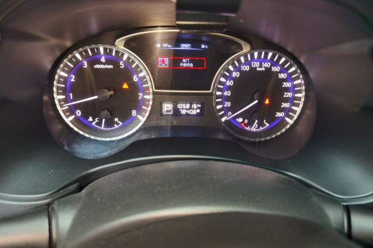 Used Infiniti JX 2013 JX35 Two-Wheel-Drive Excellence Edition Instrument Cluster