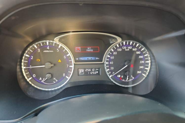 Used Infiniti JX 2013 JX35 4x4 All-Terrain Edition Instrument Cluster