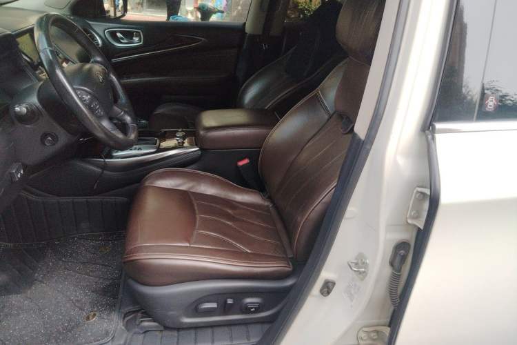 Used Infiniti JX 2013 JX35 4x4 All-Terrain Edition Left Front Seat