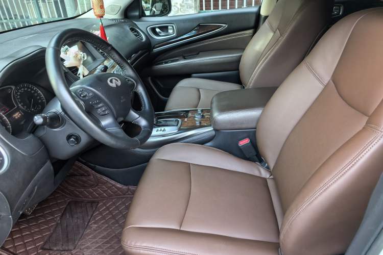 Used Infiniti JX 2013 JX35 Two-Wheel-Drive Excellence Edition Left Front Seat