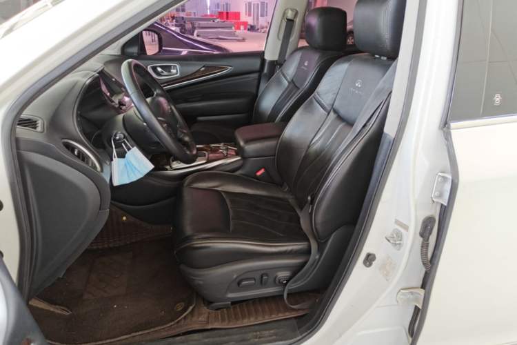 Used Infiniti JX 2013 JX35 4x4 All-Terrain Edition Left Front Seat