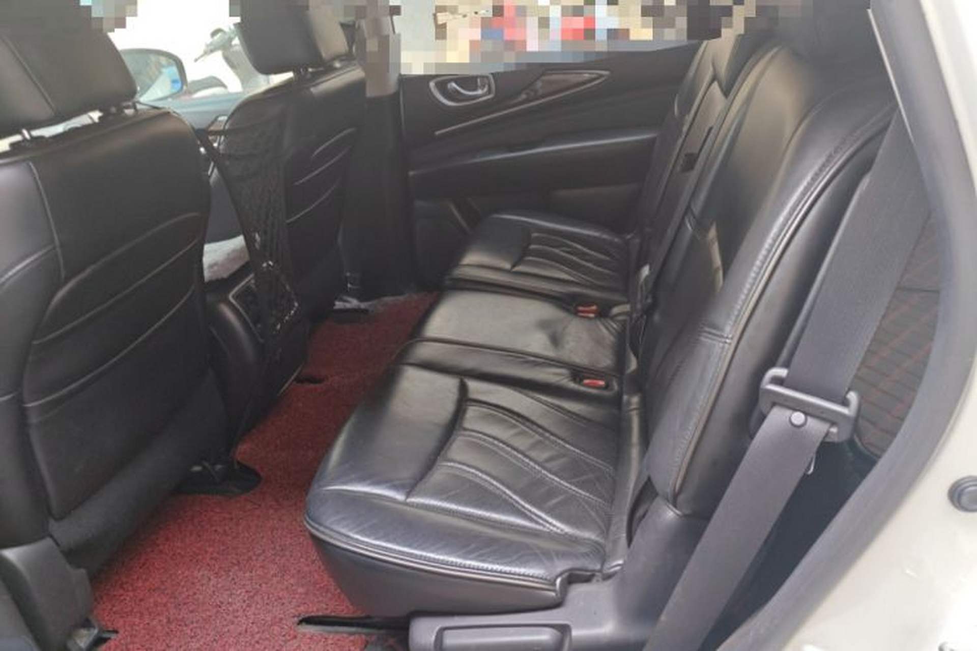 Used Infiniti JX 2013 JX35 Two-Wheel-Drive Excellence Edition Left Rear Seat