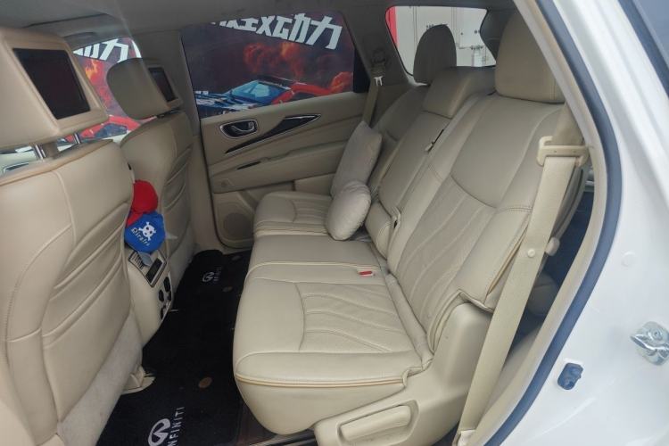 Used Infiniti JX 2013 JX35 4x4 All-Terrain Edition Left Rear Seat
