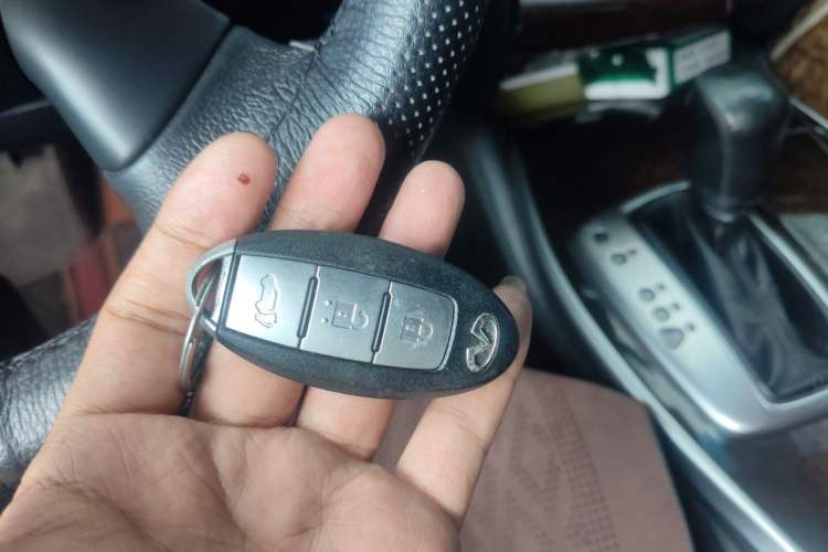 Used Infiniti JX 2013 JX35 4x4 All-Terrain Edition Vehicle Key