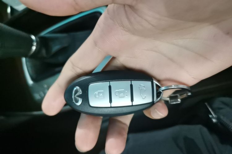 Used Infiniti JX 2013 JX35 Two-Wheel-Drive Excellence Edition Vehicle Key