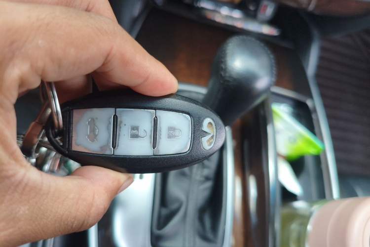 Used Infiniti JX 2013 JX35 Two-Wheel-Drive Excellence Edition Vehicle Key