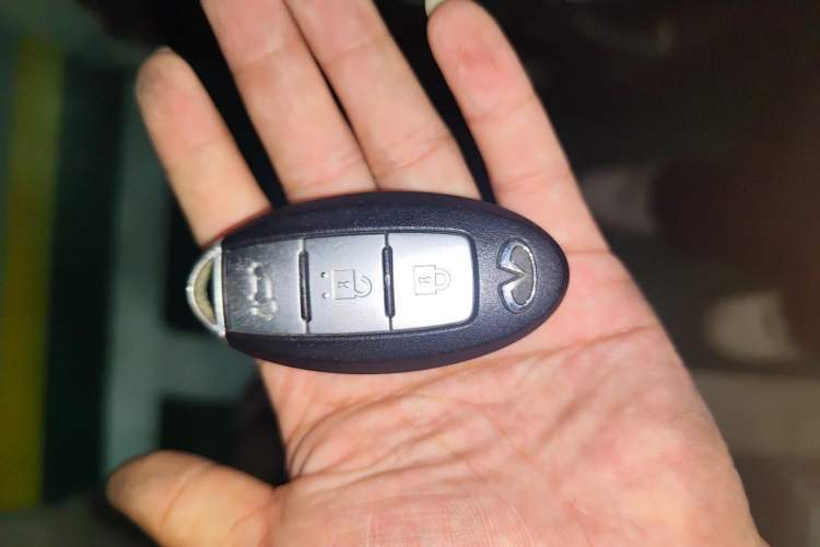 Used Infiniti JX 2013 JX35 4x4 All-Terrain Edition Vehicle Key