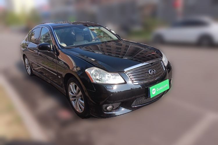 Used Infiniti M Series 2008 M35 Luxury Edition Front Right 45 Deg