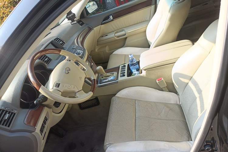 Used Infiniti M Series 2008 M35 Luxury Edition Left Front Seat