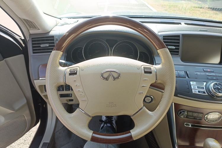 Used Infiniti M Series 2008 M35 Luxury Edition Steering Wheel