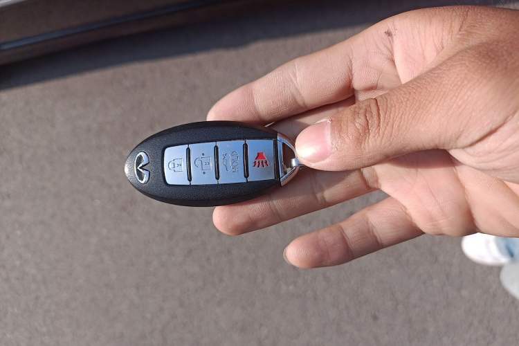 Used Infiniti M Series 2008 M35 Luxury Edition Vehicle Key