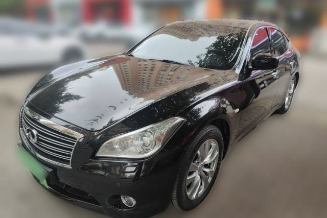 Used Infiniti M Series 2011 M25 Luxury Model