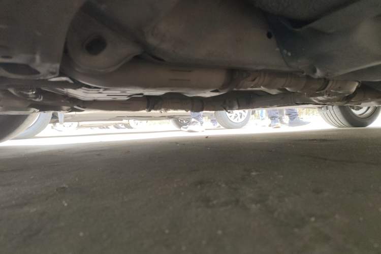 Used Infiniti M Series 2011 M37 model Chassis Front Left