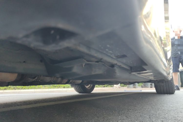 Used Infiniti M Series 2011 M25 Luxury Model Chassis Front Left