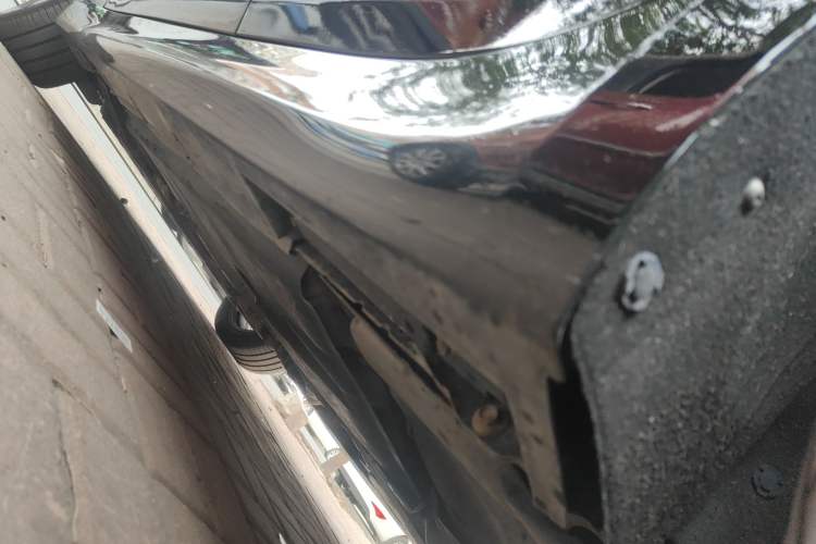 Used Infiniti M Series 2011 M25 Luxury Model Chassis Rear Left