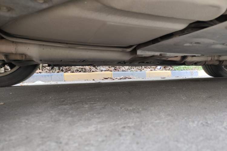 Used Infiniti M Series 2011 M37 model Chassis Rear Right