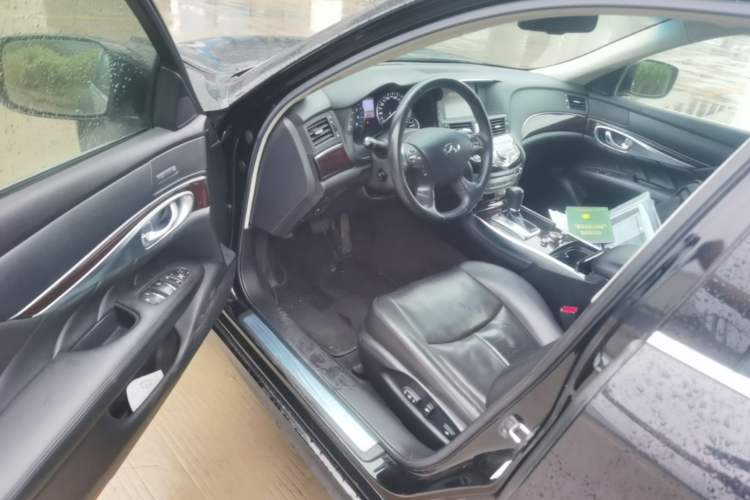 Used Infiniti M Series 2011 M25 Luxury Model Driver Seat