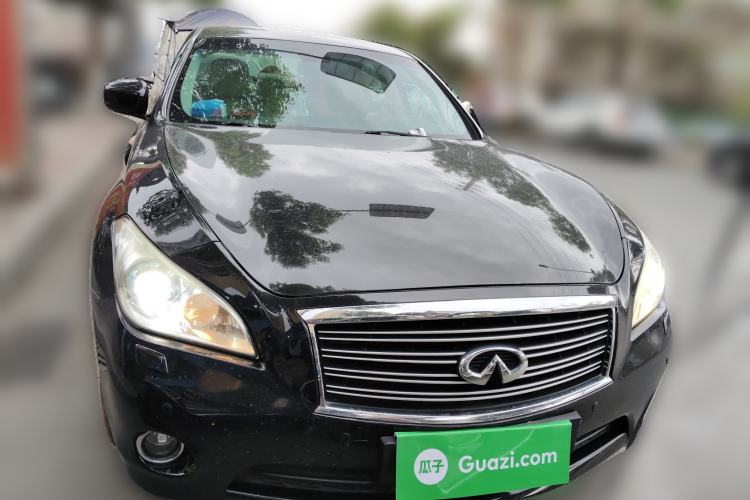 Used Infiniti M Series 2011 M25 Luxury Model Front