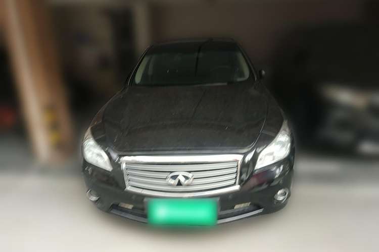 Used Infiniti M Series 2011 M25 Comfort Model Front