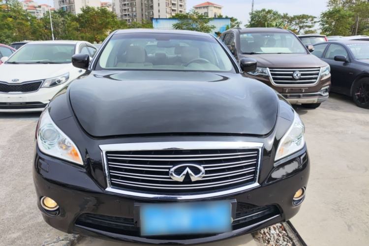 Used Infiniti M Series 2011 M25 Luxury Model Front