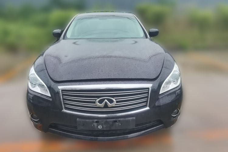 Used Infiniti M Series 2011 M25 Luxury Model Front