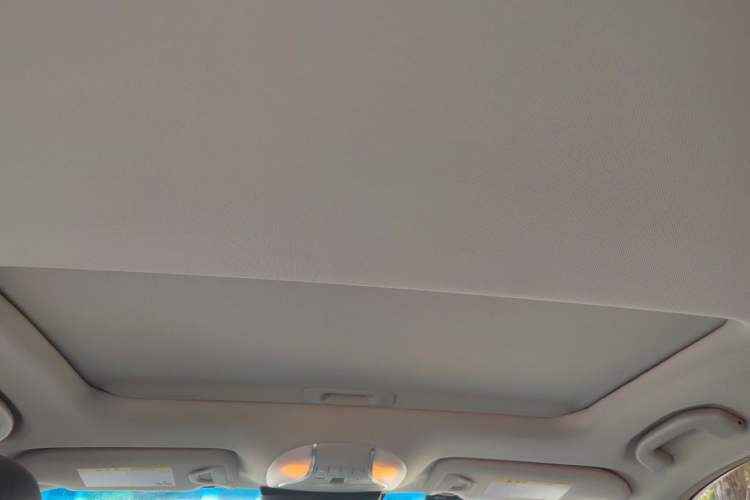 Used Infiniti M Series 2011 M25 Luxury Model Headliner
