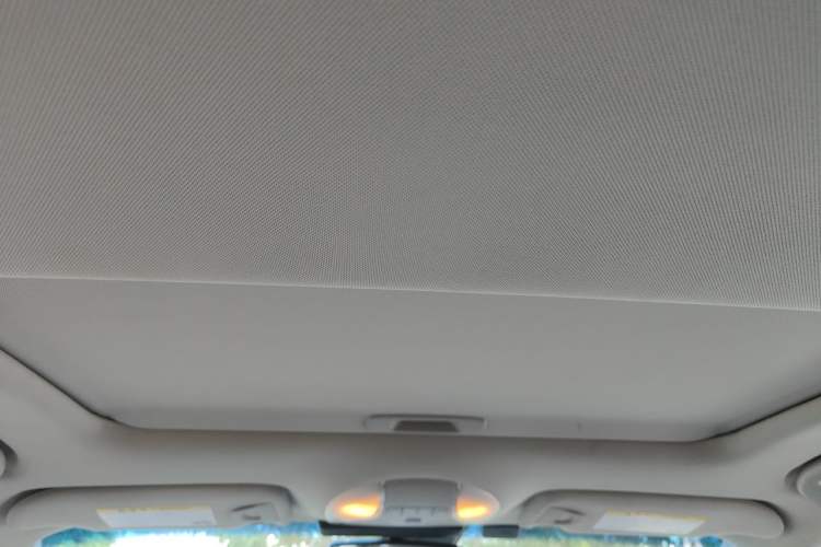 Used Infiniti M Series 2011 M25 Luxury Model Headliner