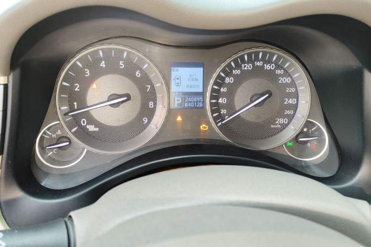 Used Infiniti M Series 2011 M25 Luxury Model Instrument Cluster