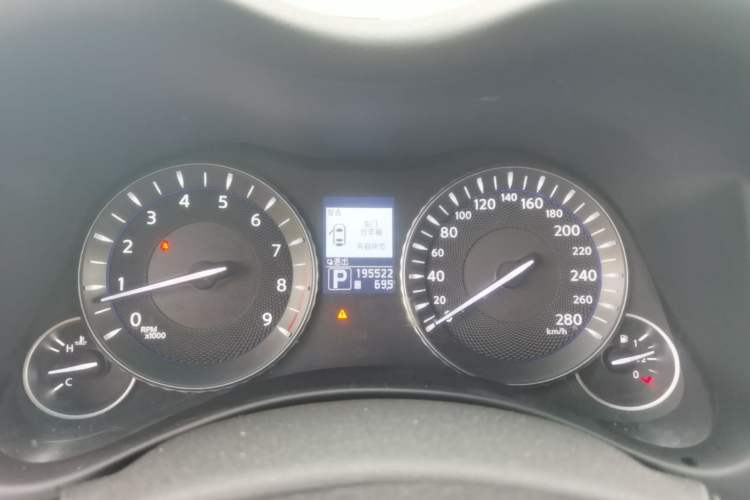 Used Infiniti M Series 2011 M25 Luxury Model Instrument Cluster