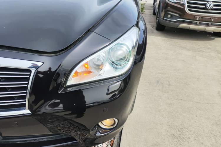 Used Infiniti M Series 2011 M25 Luxury Model Left Front Headlight