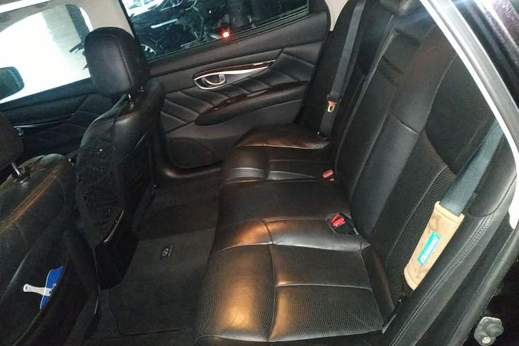 Used Infiniti M Series 2011 M25 Comfort Model Left Rear Seat