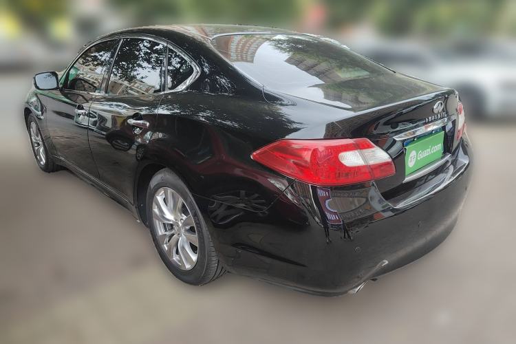 Used Infiniti M Series 2011 M25 Luxury Model Rear Left 45 Deg