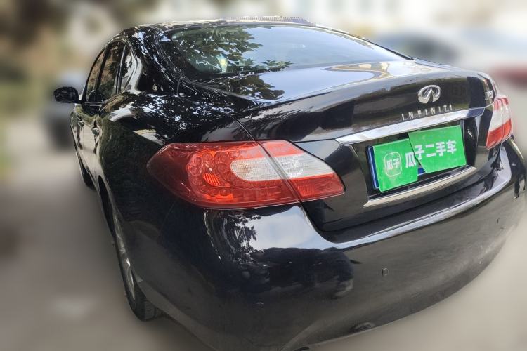 Used Infiniti M Series 2011 M37 model Rear Left 45 Deg