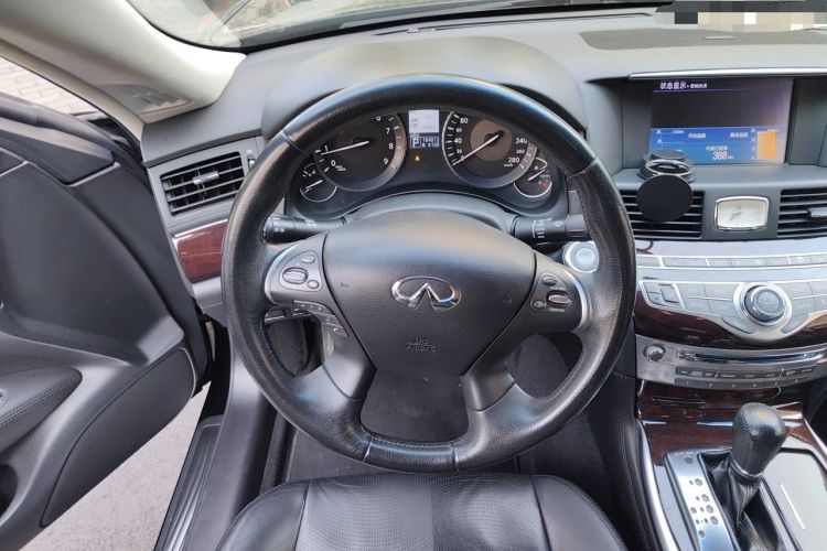 Used Infiniti M Series 2011 M25 Luxury Model Steering Wheel
