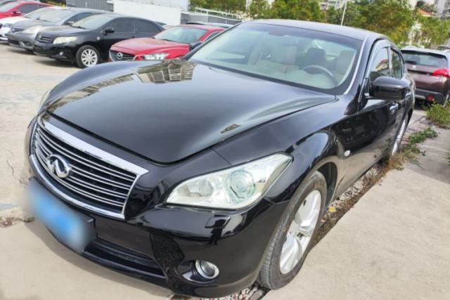 Used Infiniti M Series 2011 M25 Luxury Model